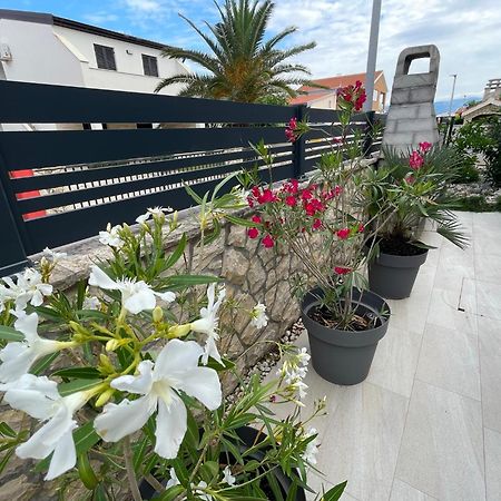 Apartmenthouse Ines Vir Eksteriør bilde